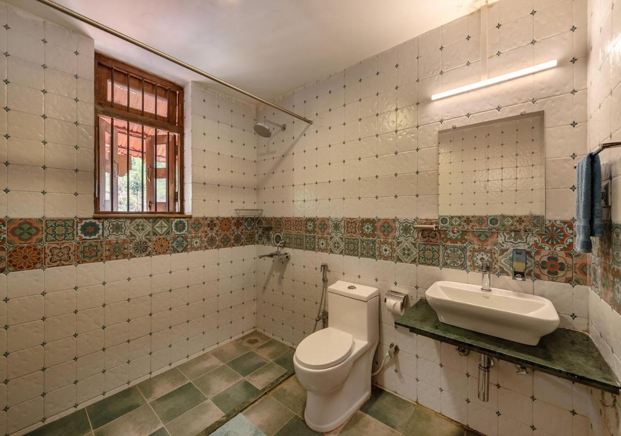 Saffronstays Niramay, Torna-Rajgad - Rustic Pool Villa With A Gazebo And Great Forest Views Marg Asni Экстерьер фото