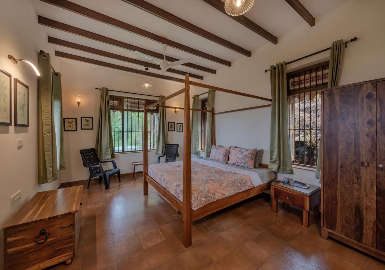 Saffronstays Niramay, Torna-Rajgad - Rustic Pool Villa With A Gazebo And Great Forest Views Marg Asni Экстерьер фото